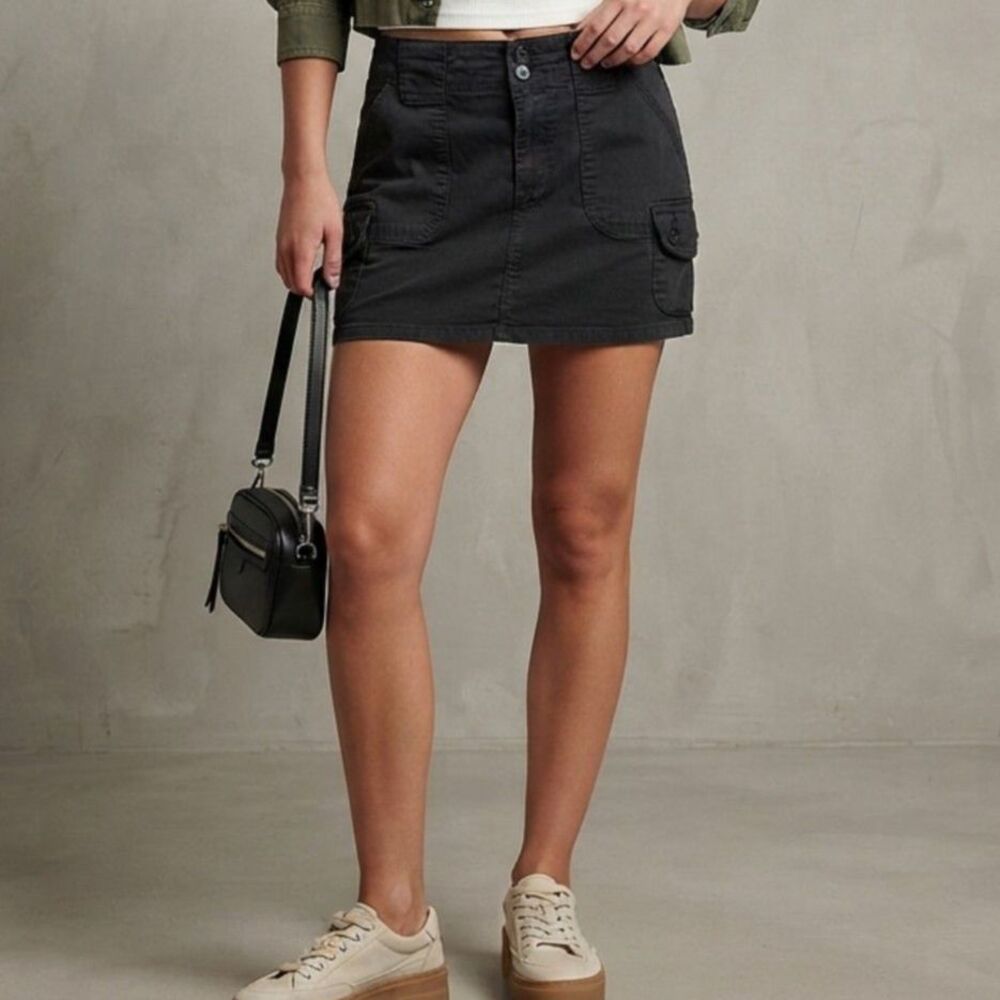 RSQ Mini Skirt Women's Size 26 Dark Gray Utility Casual Preppy